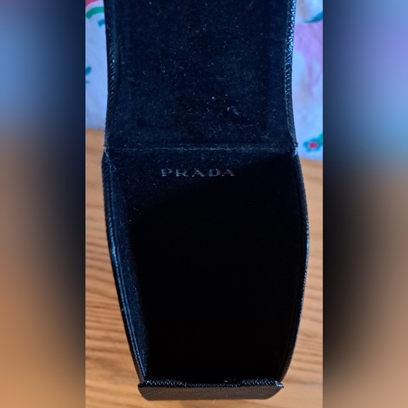 EUC Prada Black Saffiano Leather Glasses Sunglass Hard Clamshell Travel Case - Picture 8 of 8